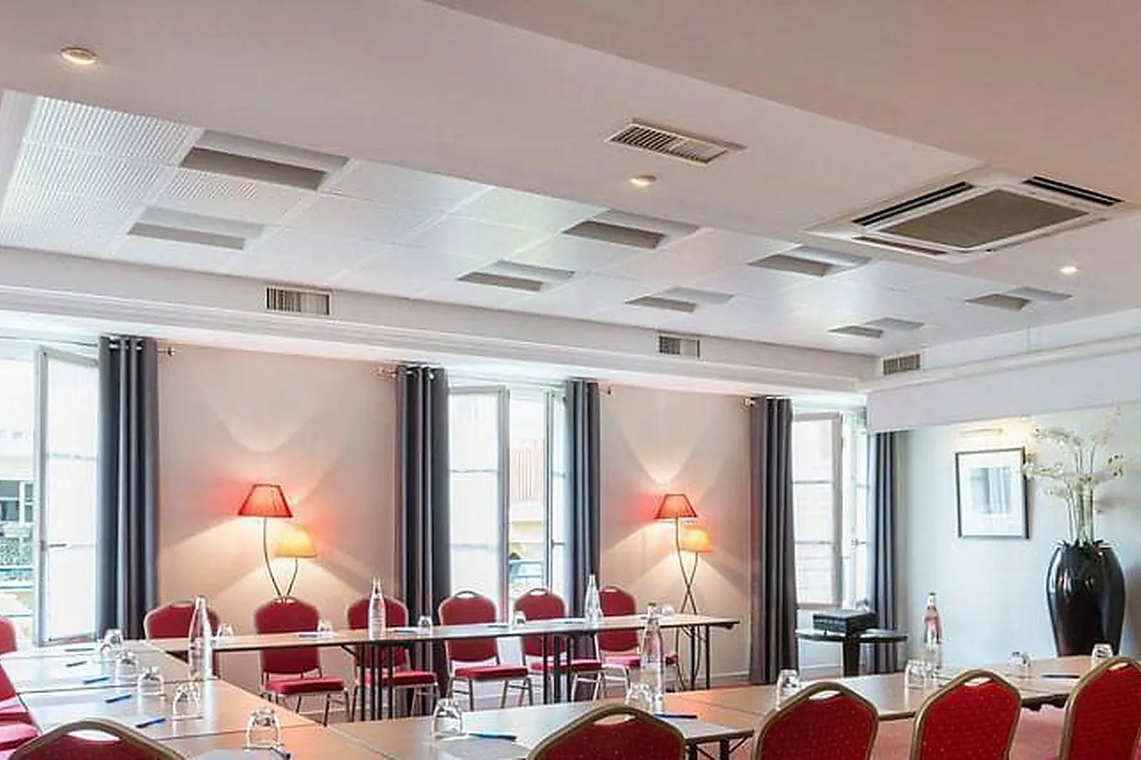 Lieux événementiels, LE CHÂTEAU DU NÉDO