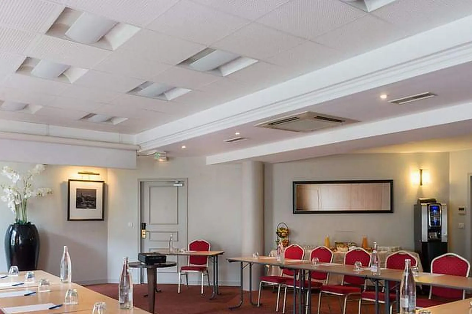 Lieux événementiels, LE CHÂTEAU DU NÉDO