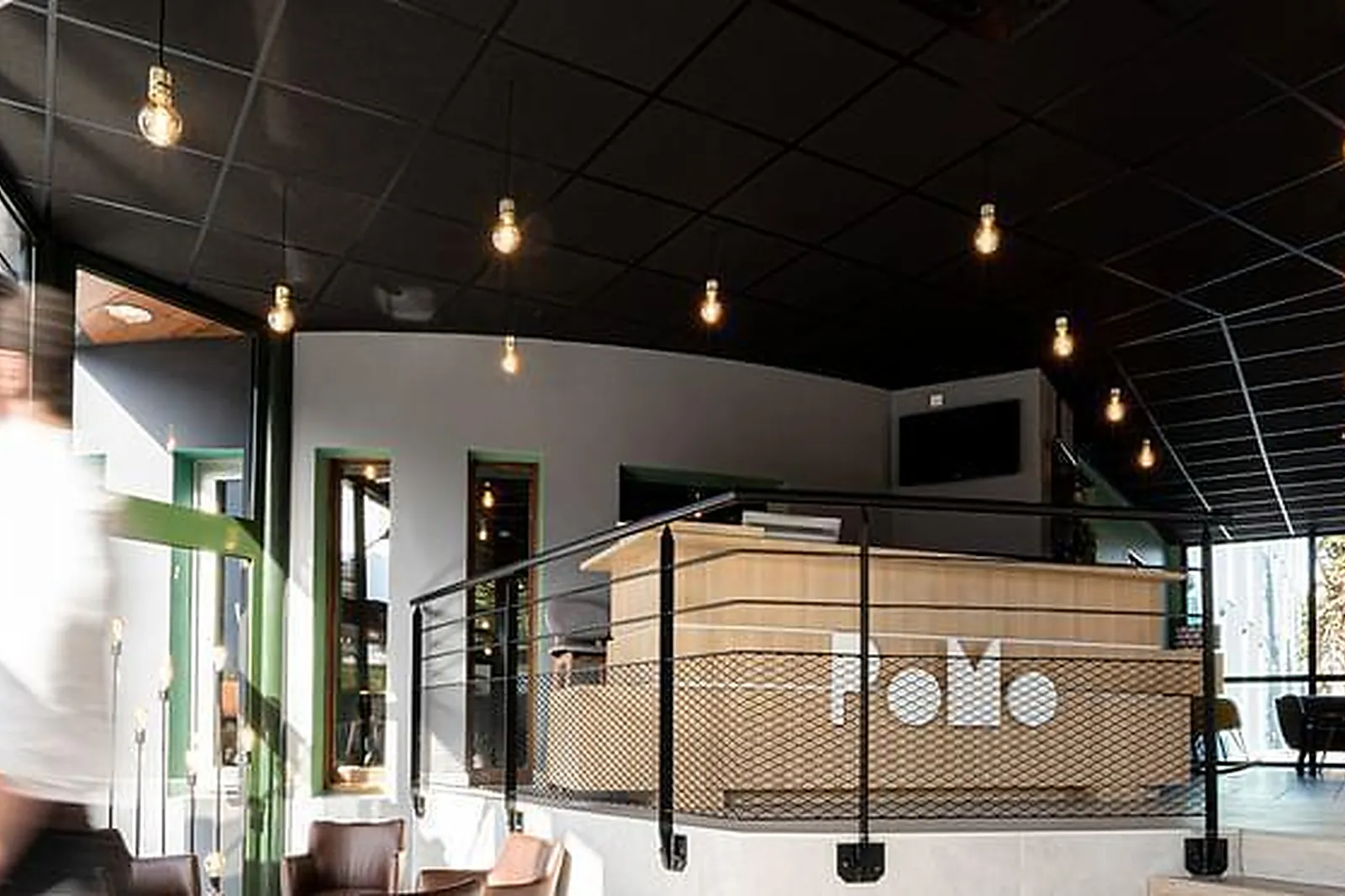 Lieux événementiels, POMO HOTEL & RETAURANT