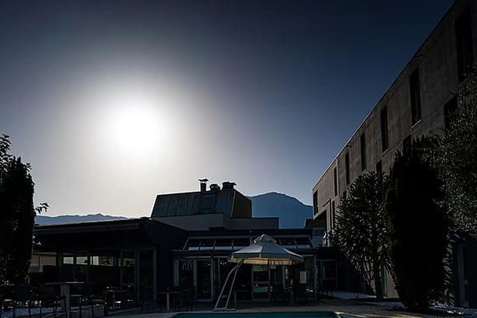 Lieux événementiels, POMO HOTEL & RETAURANT