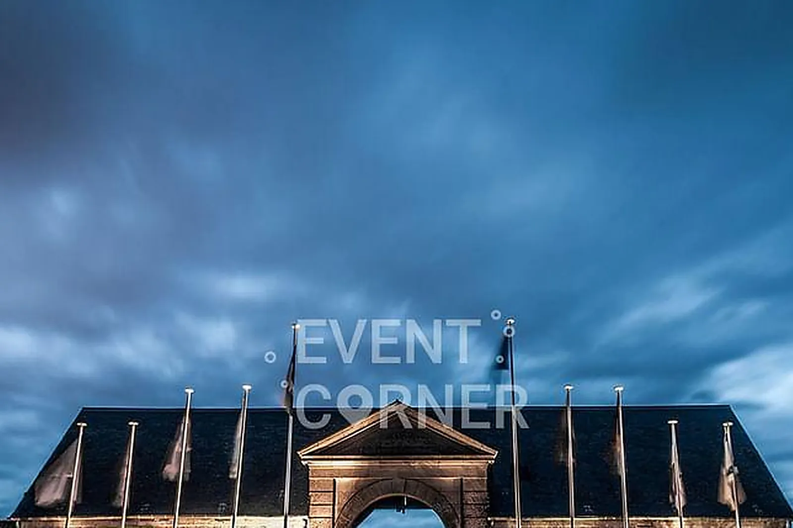 Lieux événementiels, LA CABANE DU BONHEUR