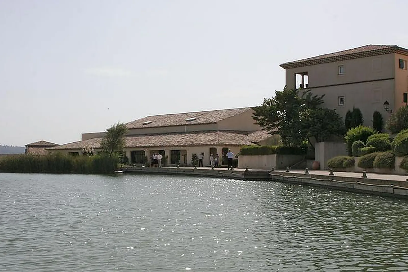 Lieux événementiels, PONT-ROYAL EN PROVENCE - PIERRE & VACANCES