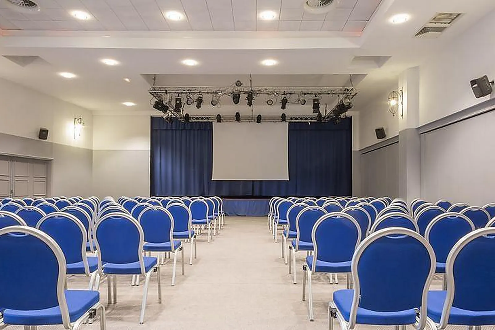 Lieux événementiels, PONT-ROYAL EN PROVENCE - PIERRE & VACANCES