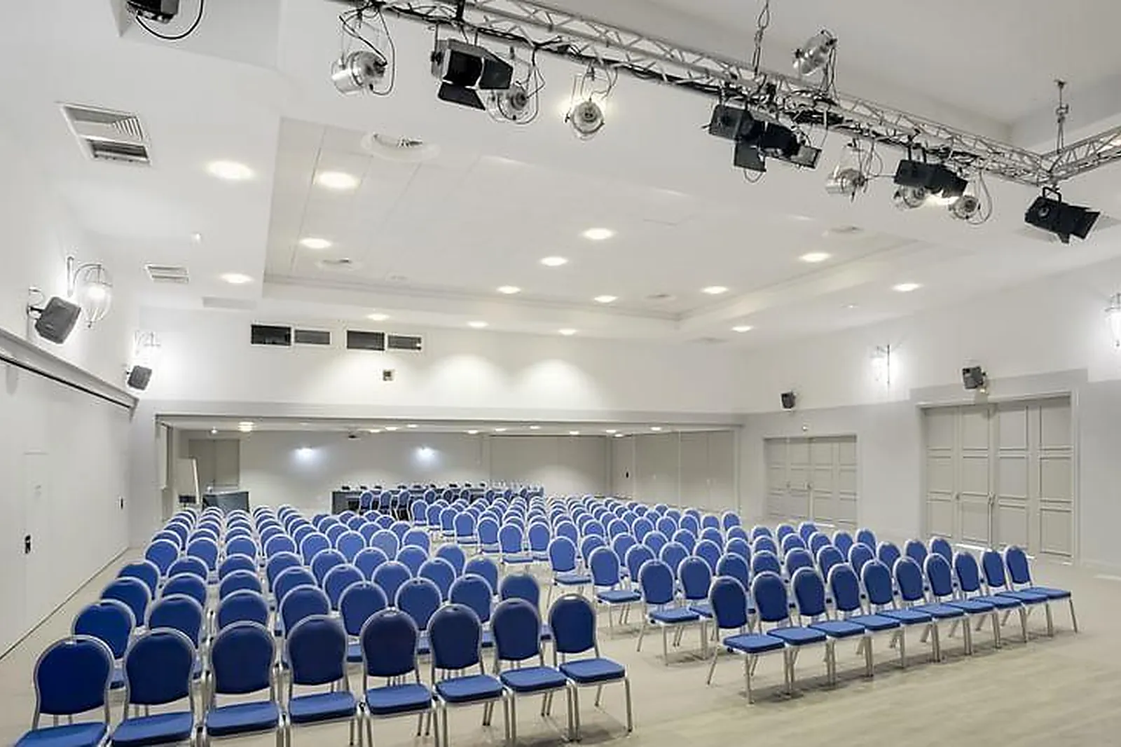 Lieux événementiels, PONT-ROYAL EN PROVENCE - PIERRE & VACANCES