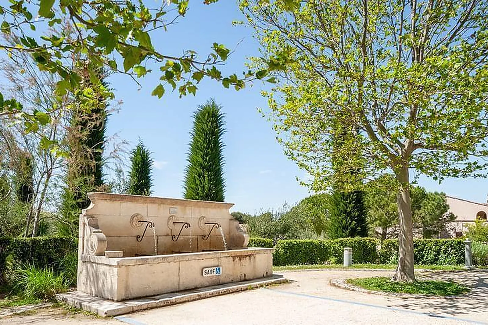 Lieux événementiels, PONT-ROYAL EN PROVENCE - PIERRE & VACANCES