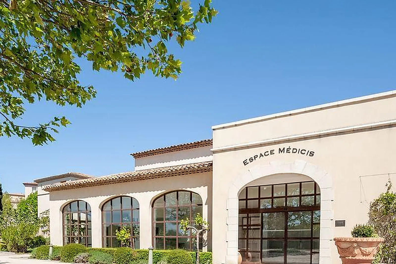 Lieux événementiels, PONT-ROYAL EN PROVENCE - PIERRE & VACANCES