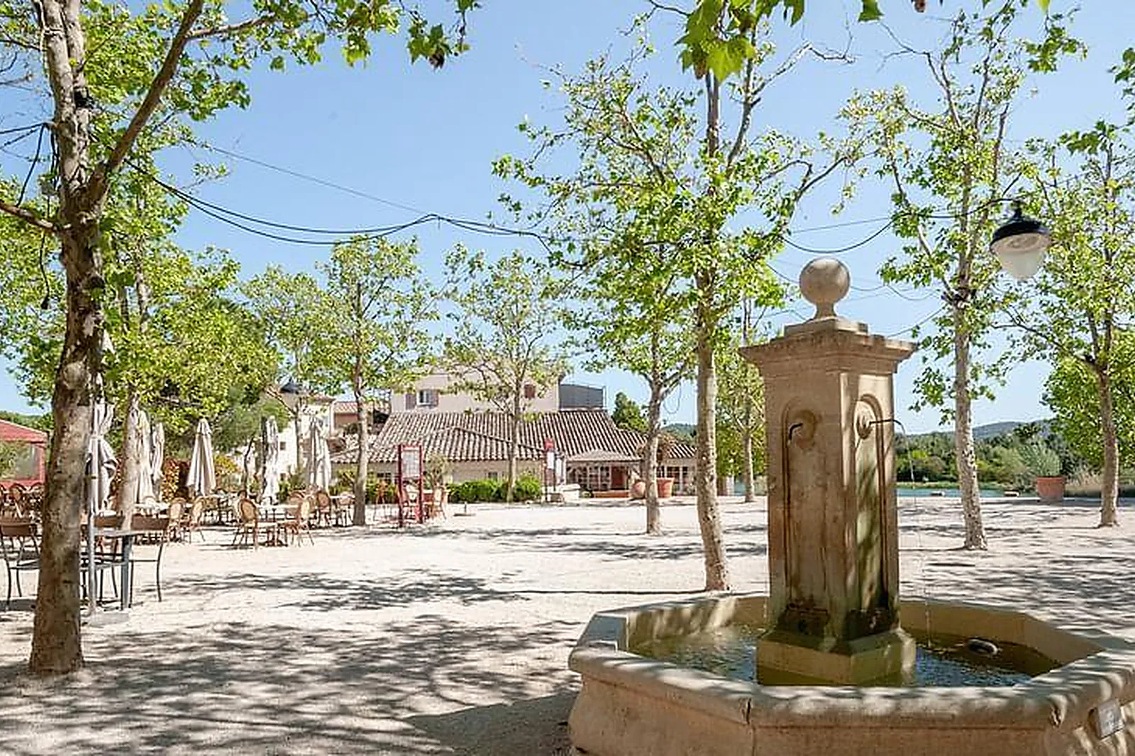 Lieux événementiels, PONT-ROYAL EN PROVENCE - PIERRE & VACANCES