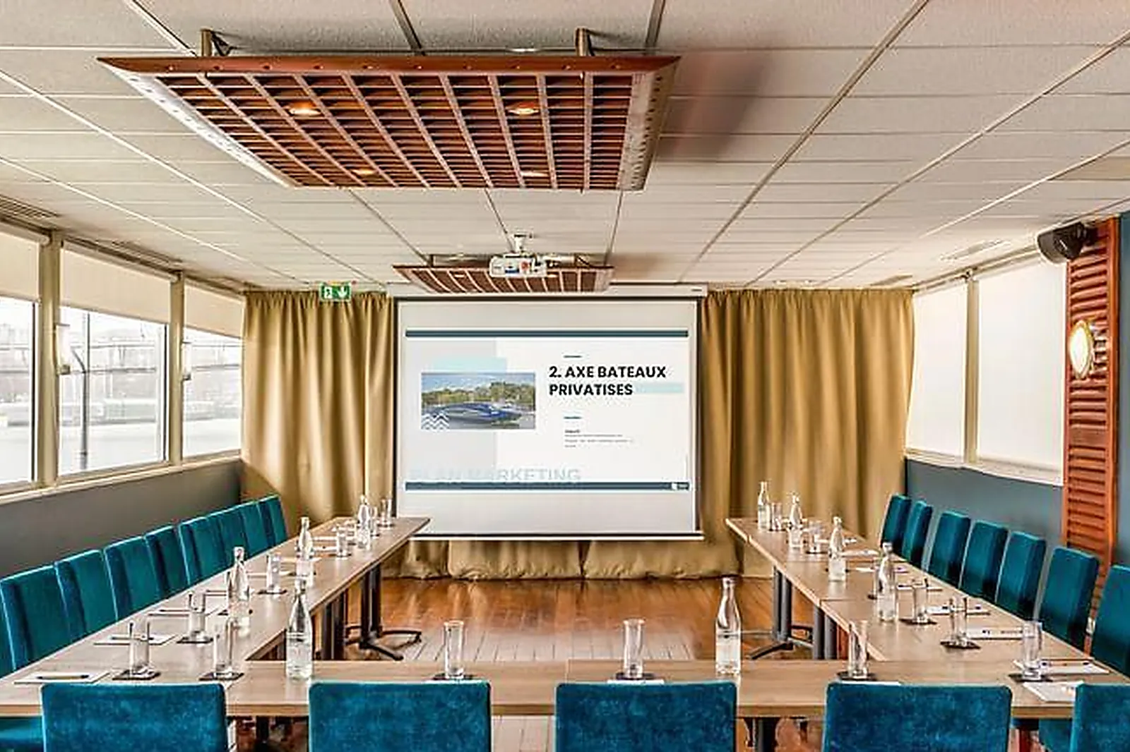 Lieux événementiels, PONTON EMILE