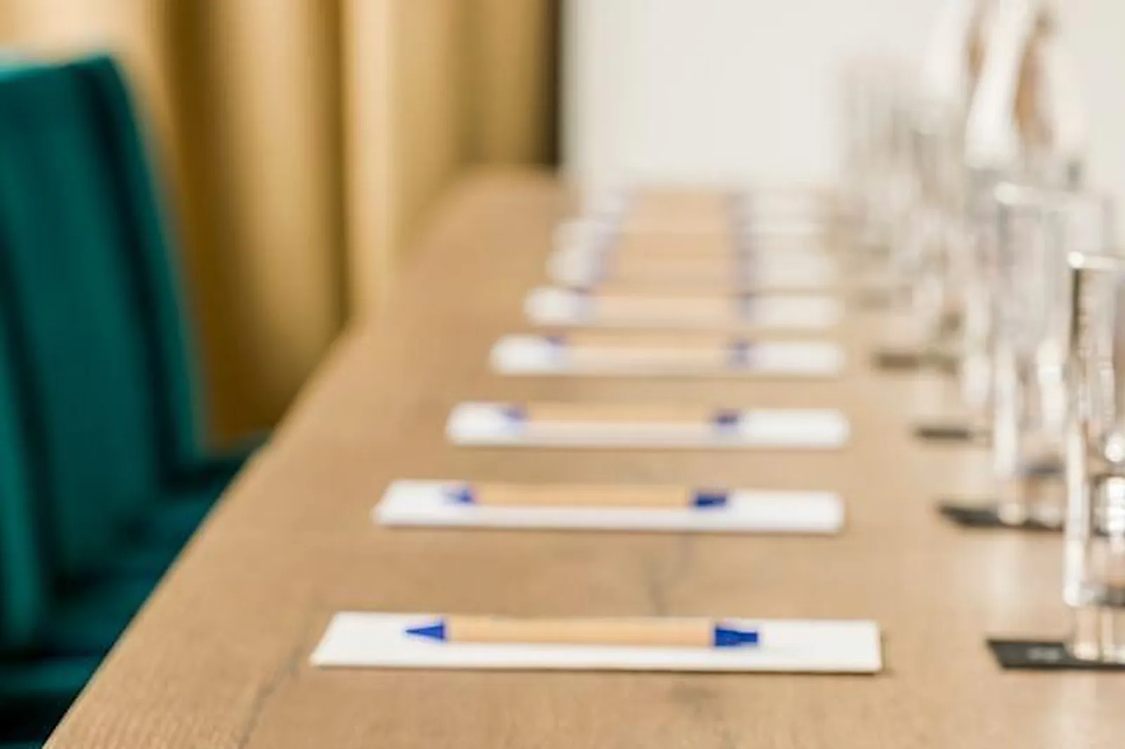 Lieux événementiels, PONTON EMILE