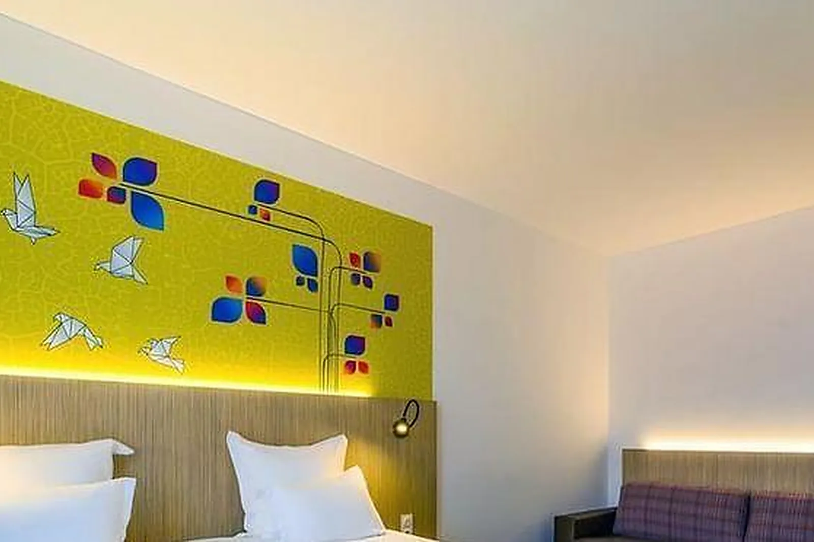 Lieux événementiels, POSITIVE PLACE ****