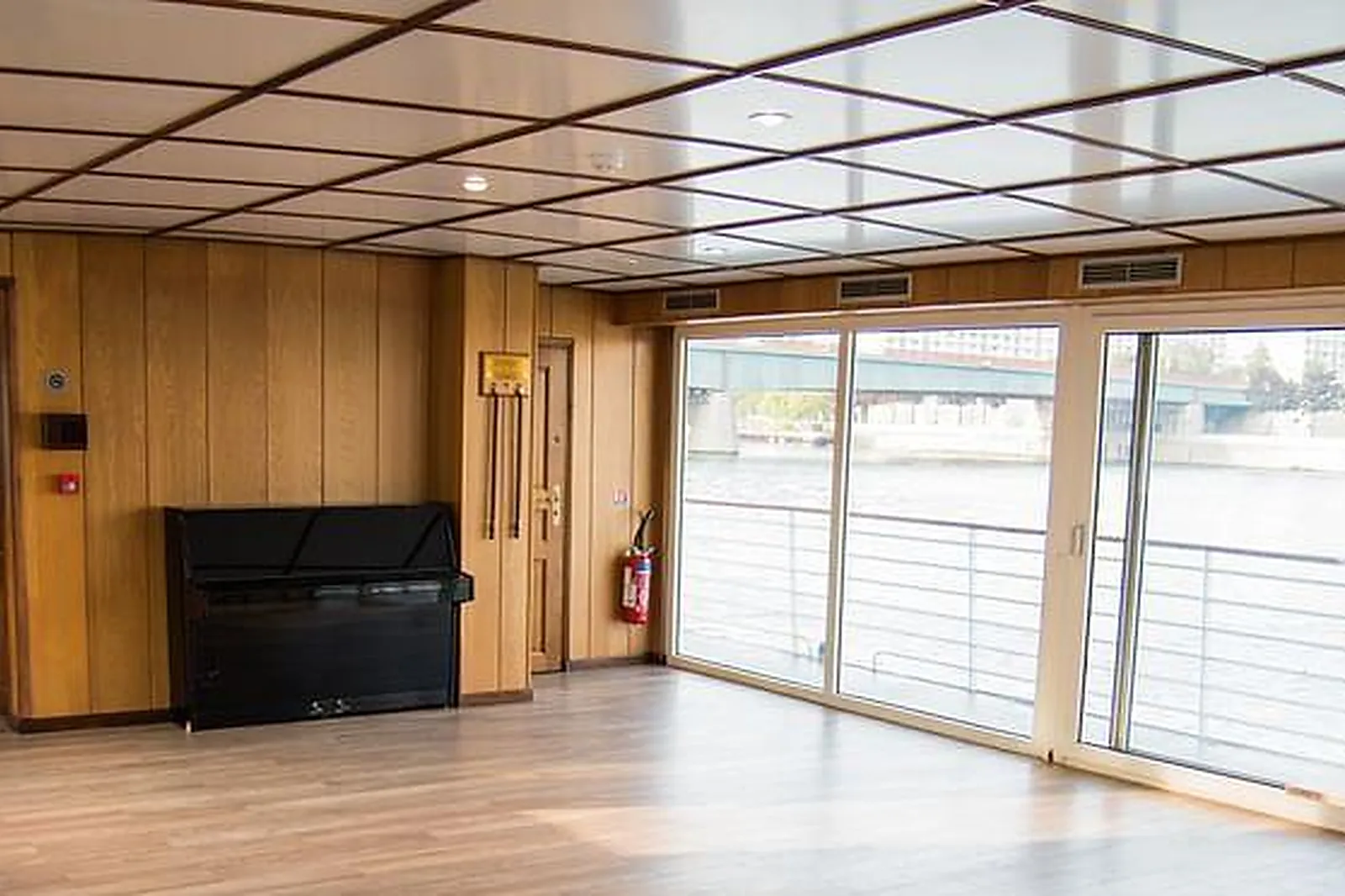 Lieux événementiels, POSÉIDON