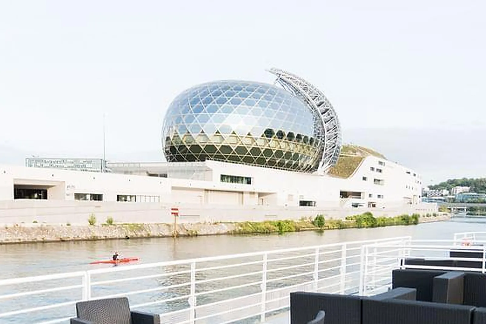 Lieux événementiels, POSÉIDON