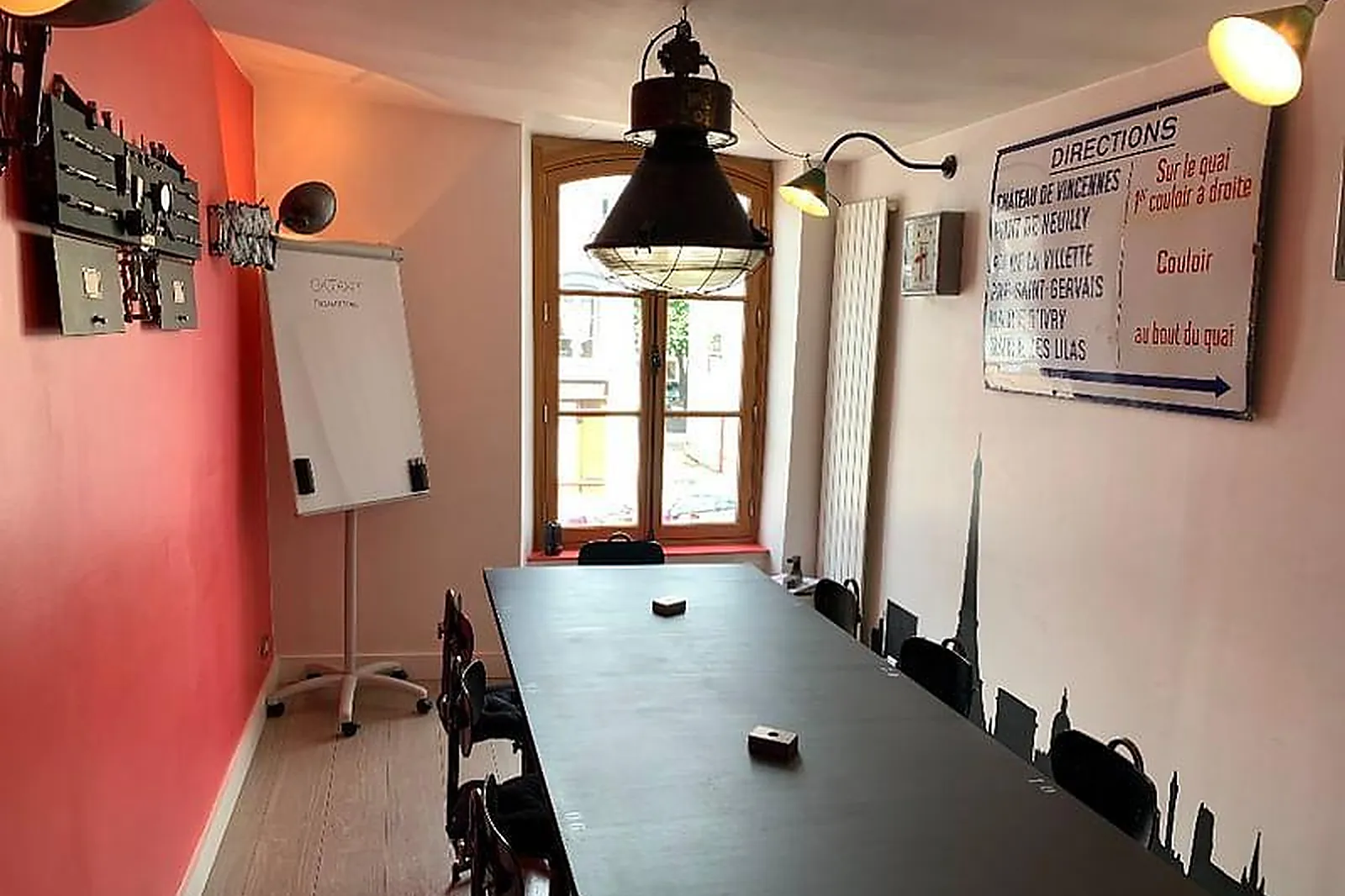 Lieux événementiels, POUCE CAFÉ