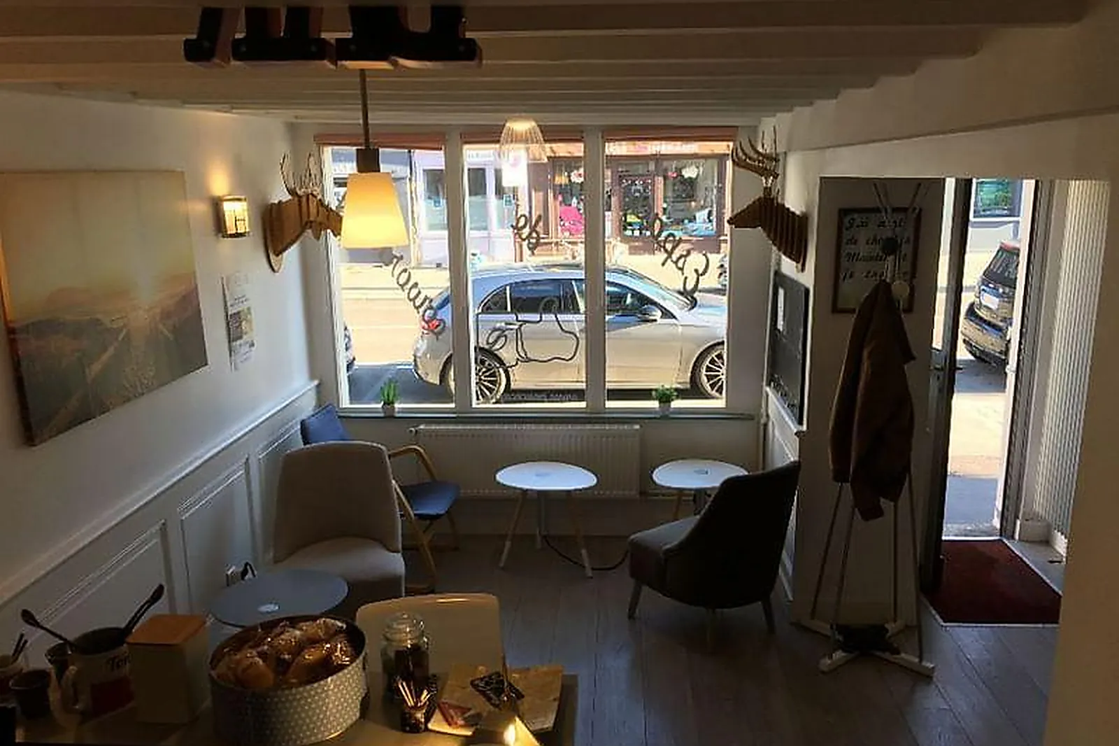 Lieux événementiels, POUCE CAFÉ