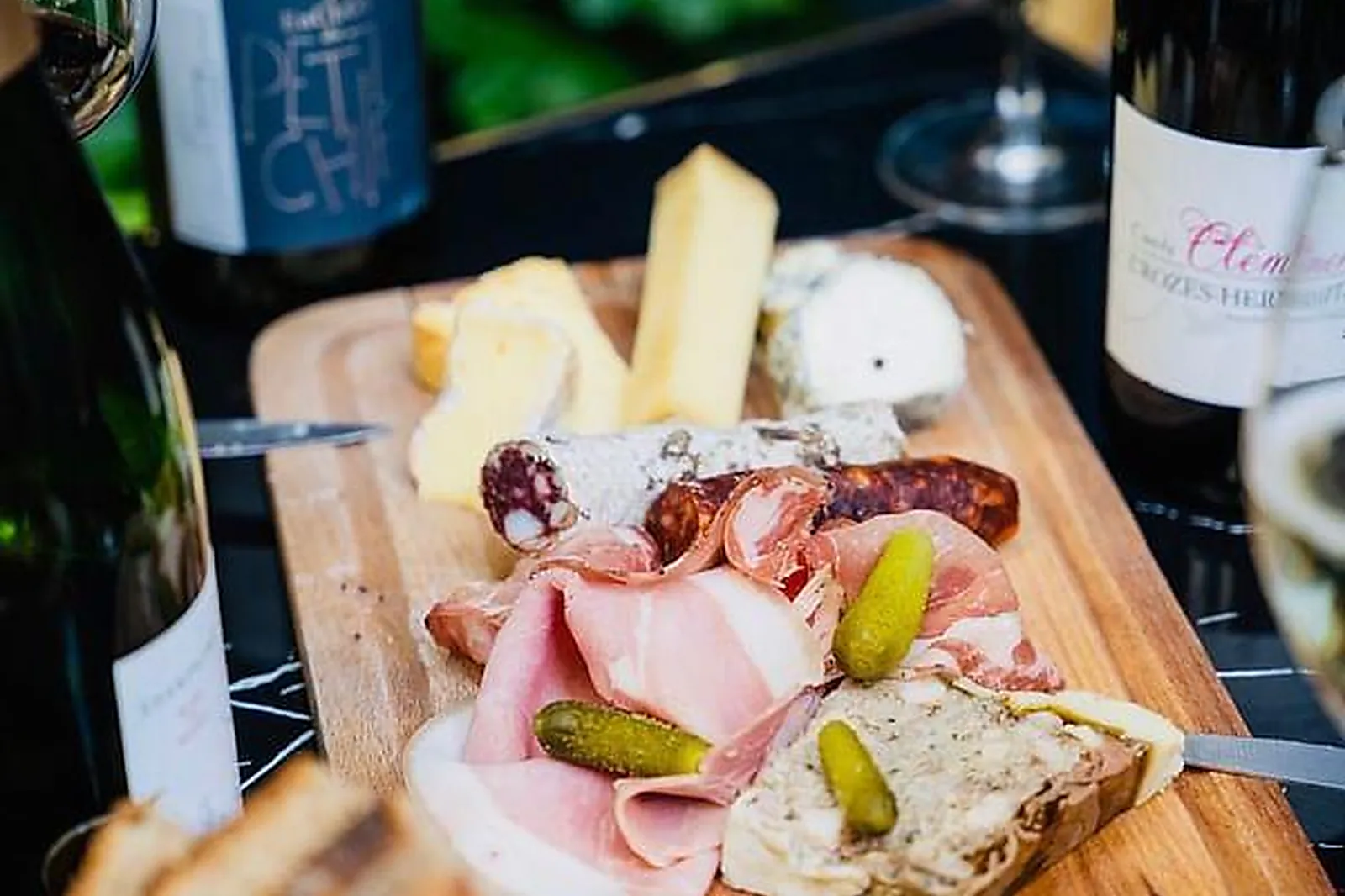 Lieux événementiels, POUPÉE