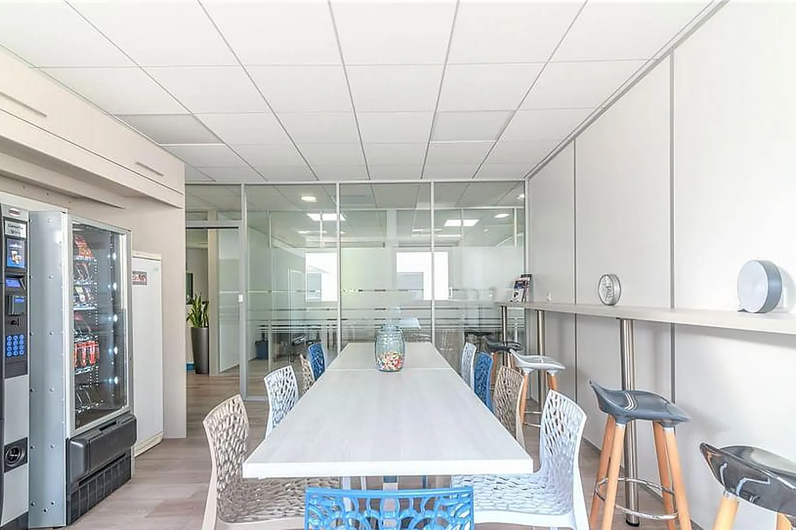 Lieux événementiels, PRESTABURO LIMONEST