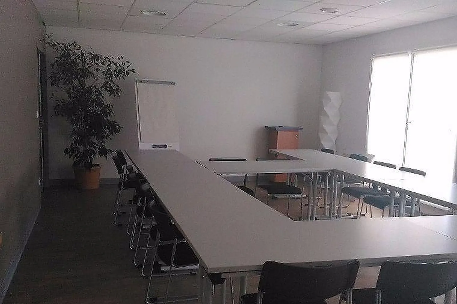 Lieux événementiels, PRESTIGE INTERLANGUAGE