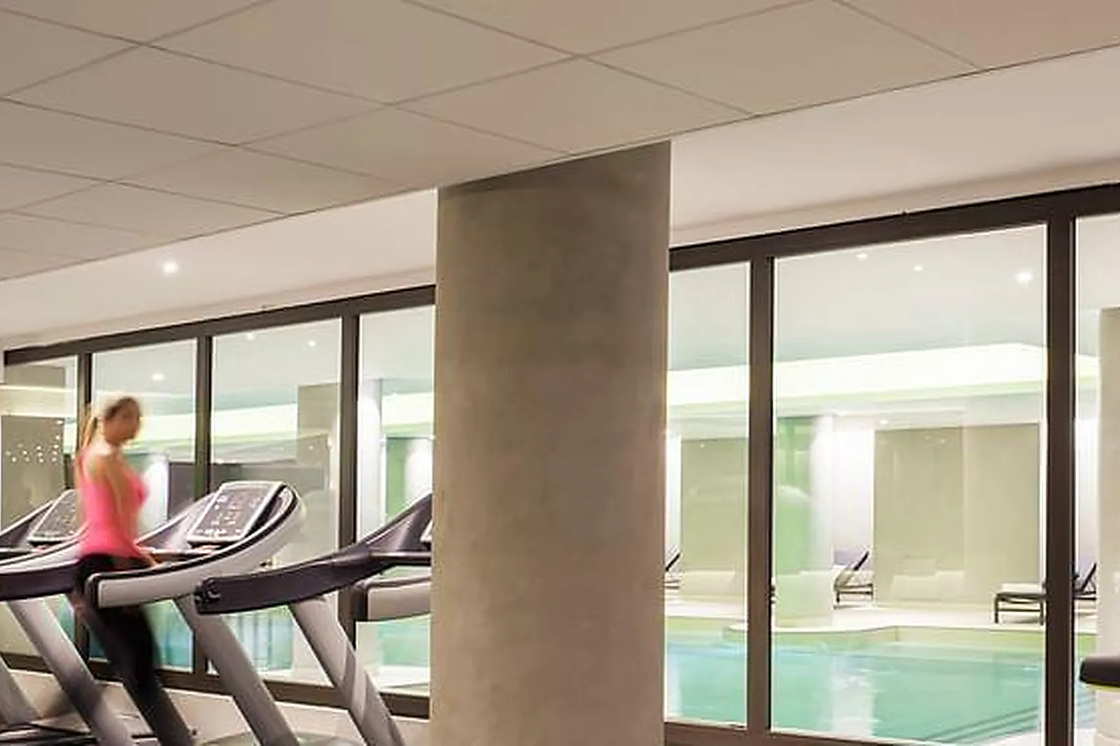 Lieux événementiels, PULLMAN PARIS ROISSY CDG AIRPORT ****