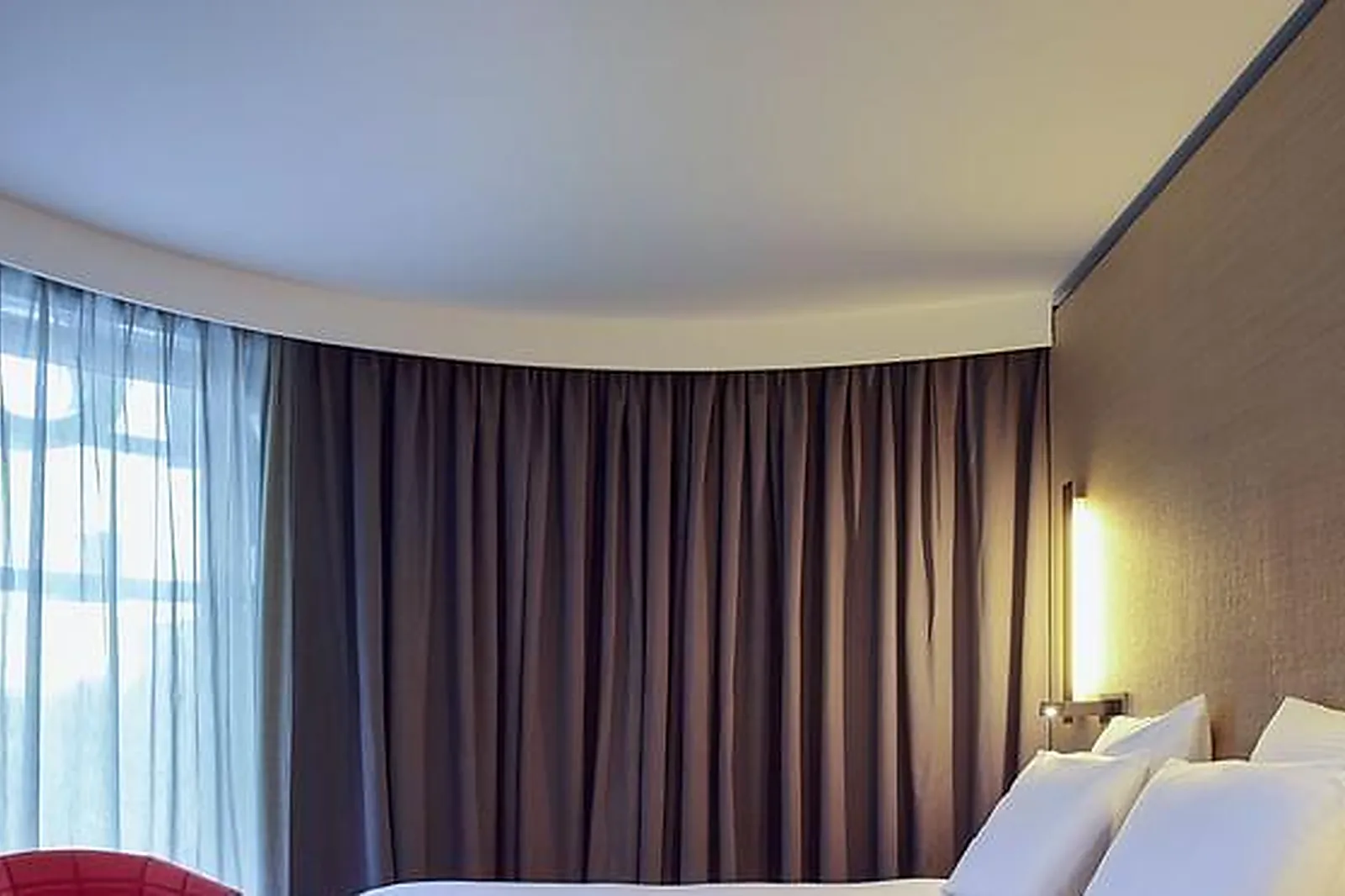 Lieux événementiels, PULLMAN PARIS ROISSY CDG AIRPORT ****