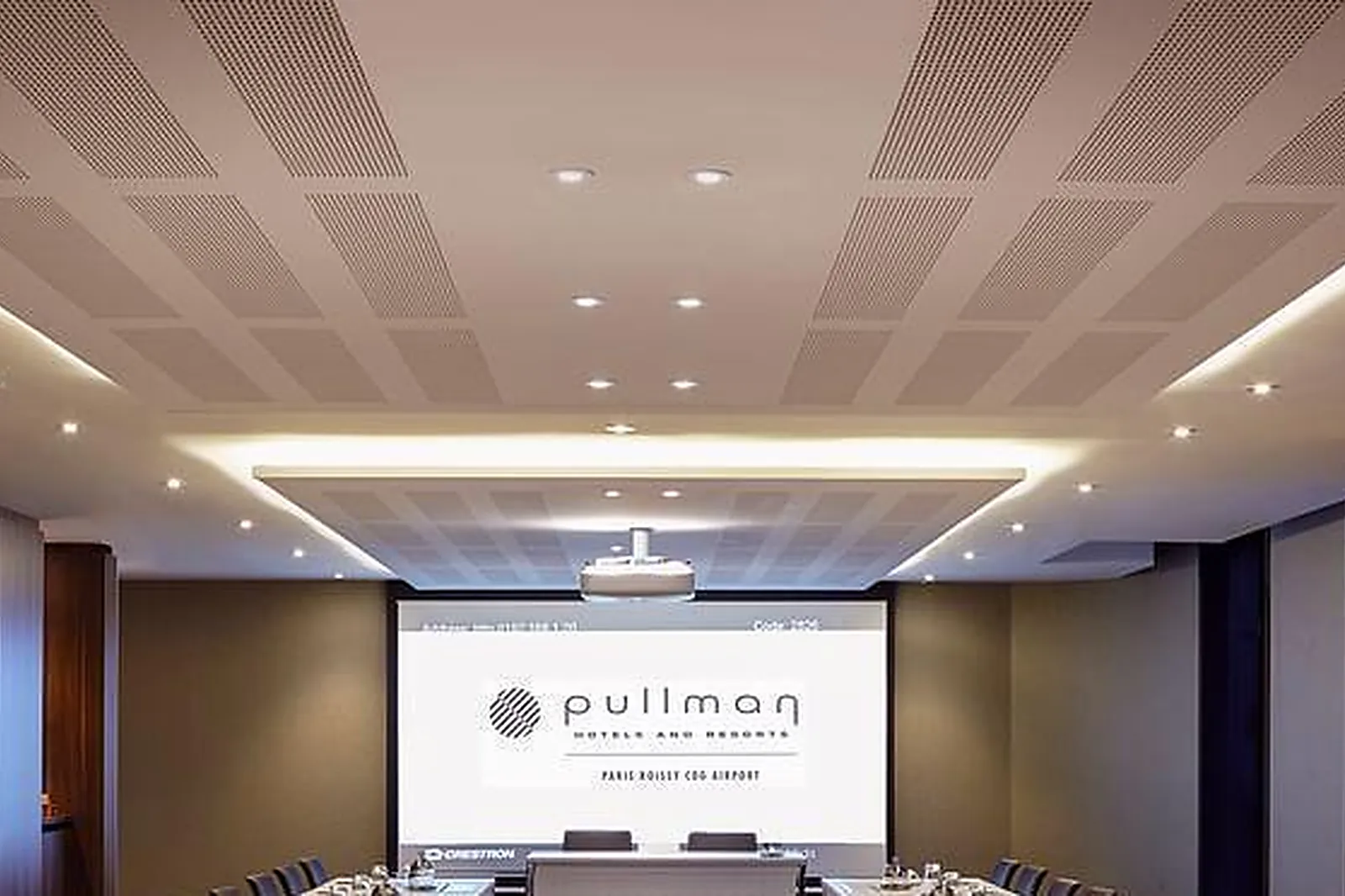 Lieux événementiels, PULLMAN PARIS ROISSY CDG AIRPORT ****