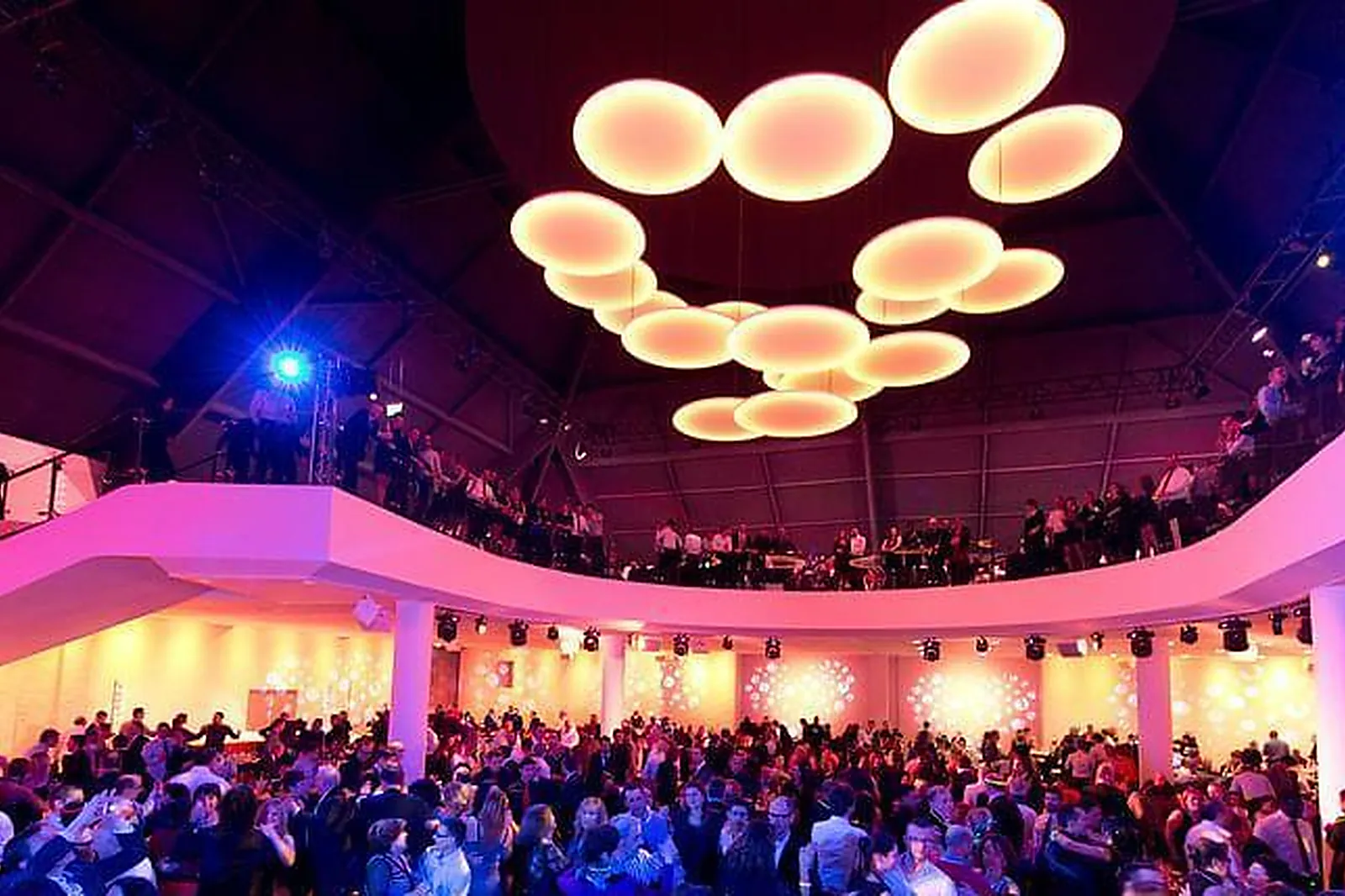 Lieux événementiels, PYRAMIDES CONGRÈS