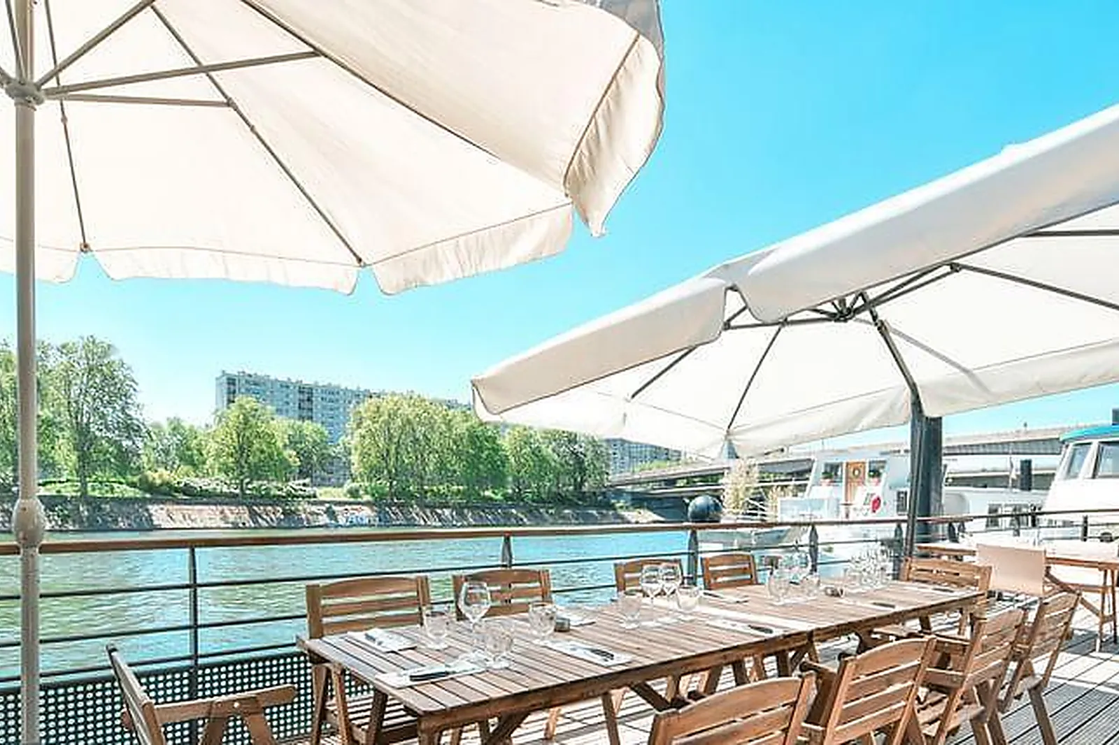 Lieux événementiels, PÉNICHE & ESPACES VAN GOGH