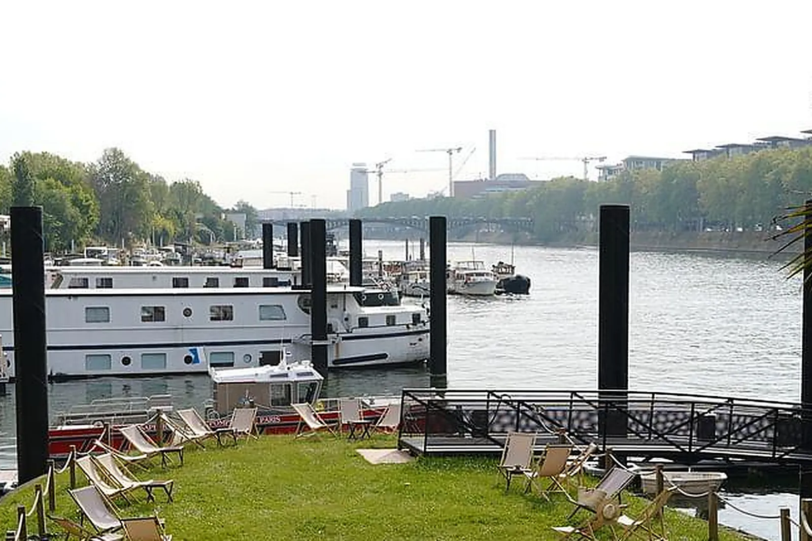 Lieux événementiels, PÉNICHE & ESPACES VAN GOGH