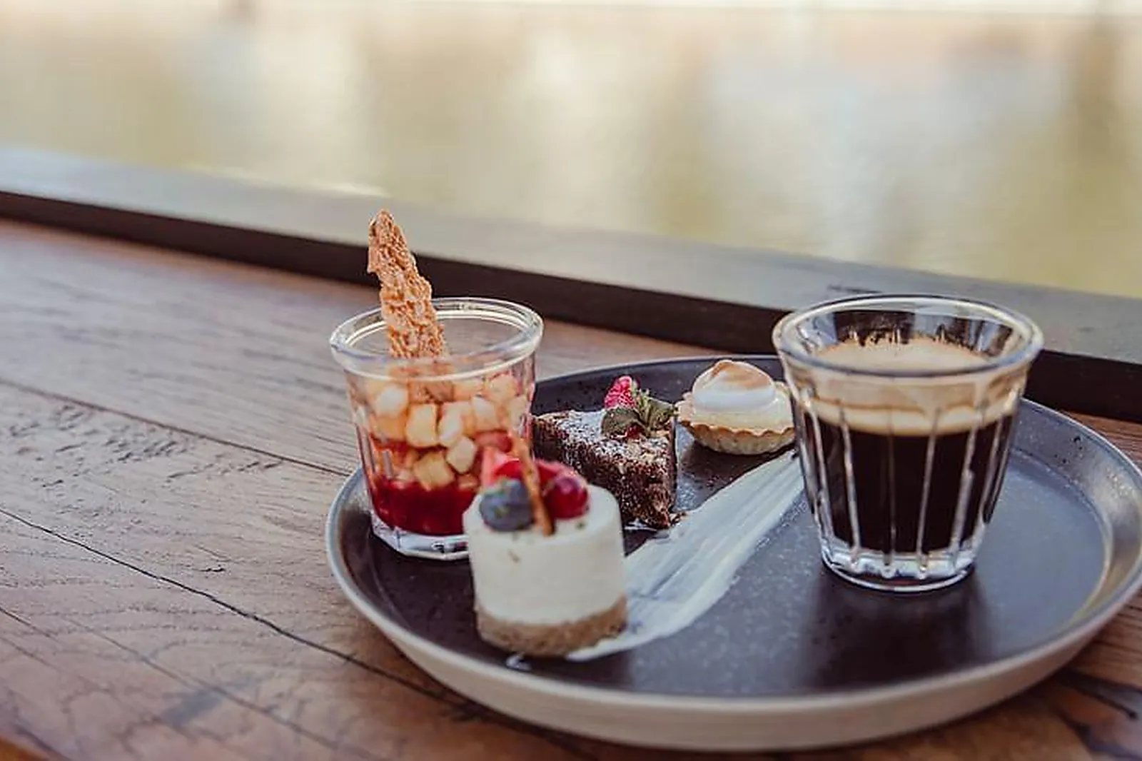 Lieux événementiels, PÉNICHE ARISTOTE