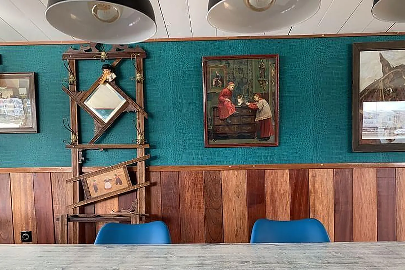 Lieux événementiels, PÉNICHE PETITE ANNICK