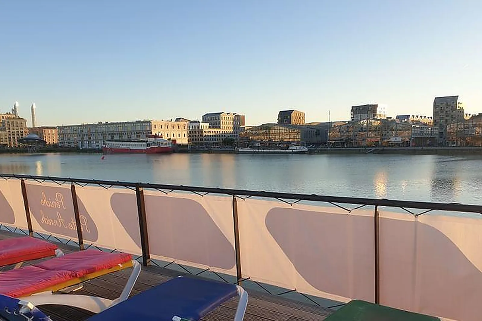 Lieux événementiels, PÉNICHE PETITE ANNICK