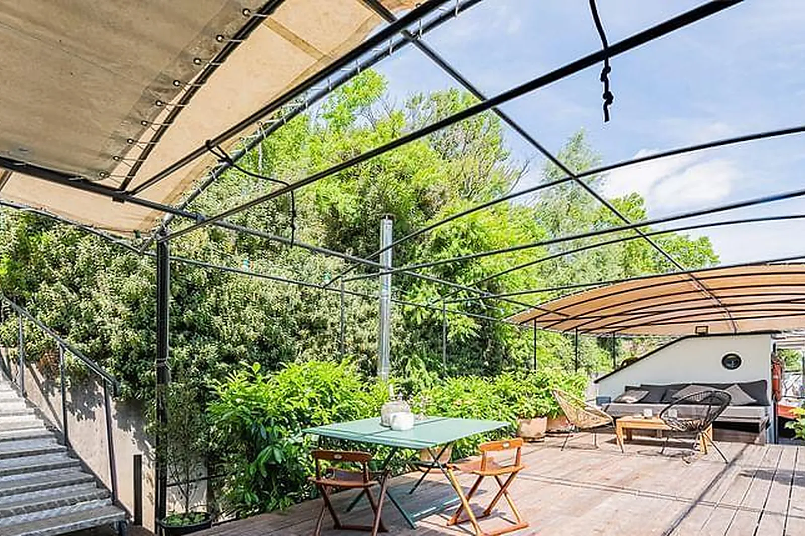 Lieux événementiels, PÉNICHE L'INSTANT ST CLOUD