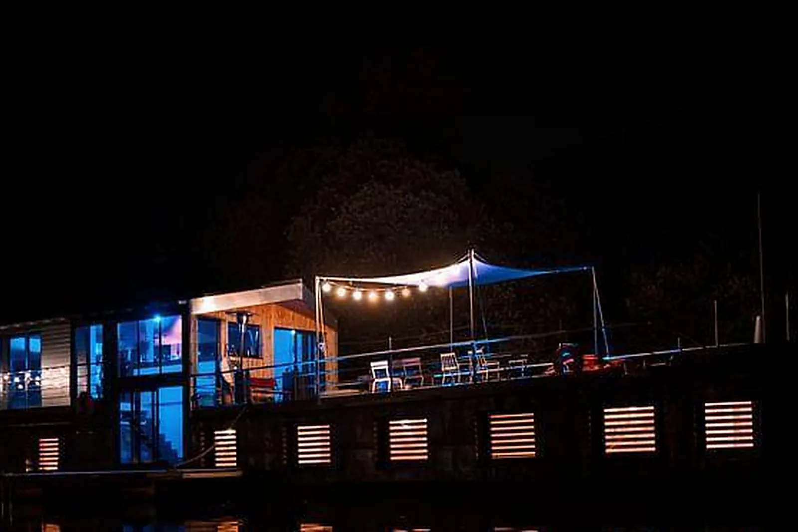 Lieux événementiels, PÉNICHE LA RIVIÈRE HOUSE