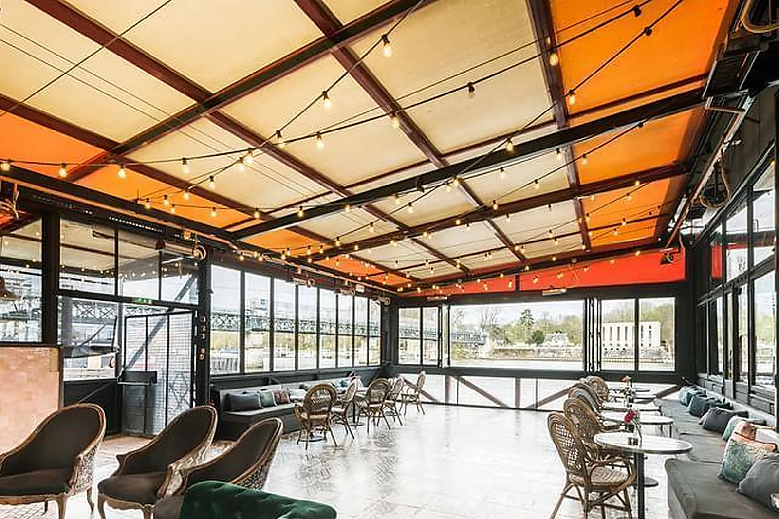 Lieux événementiels, QUAI OUEST