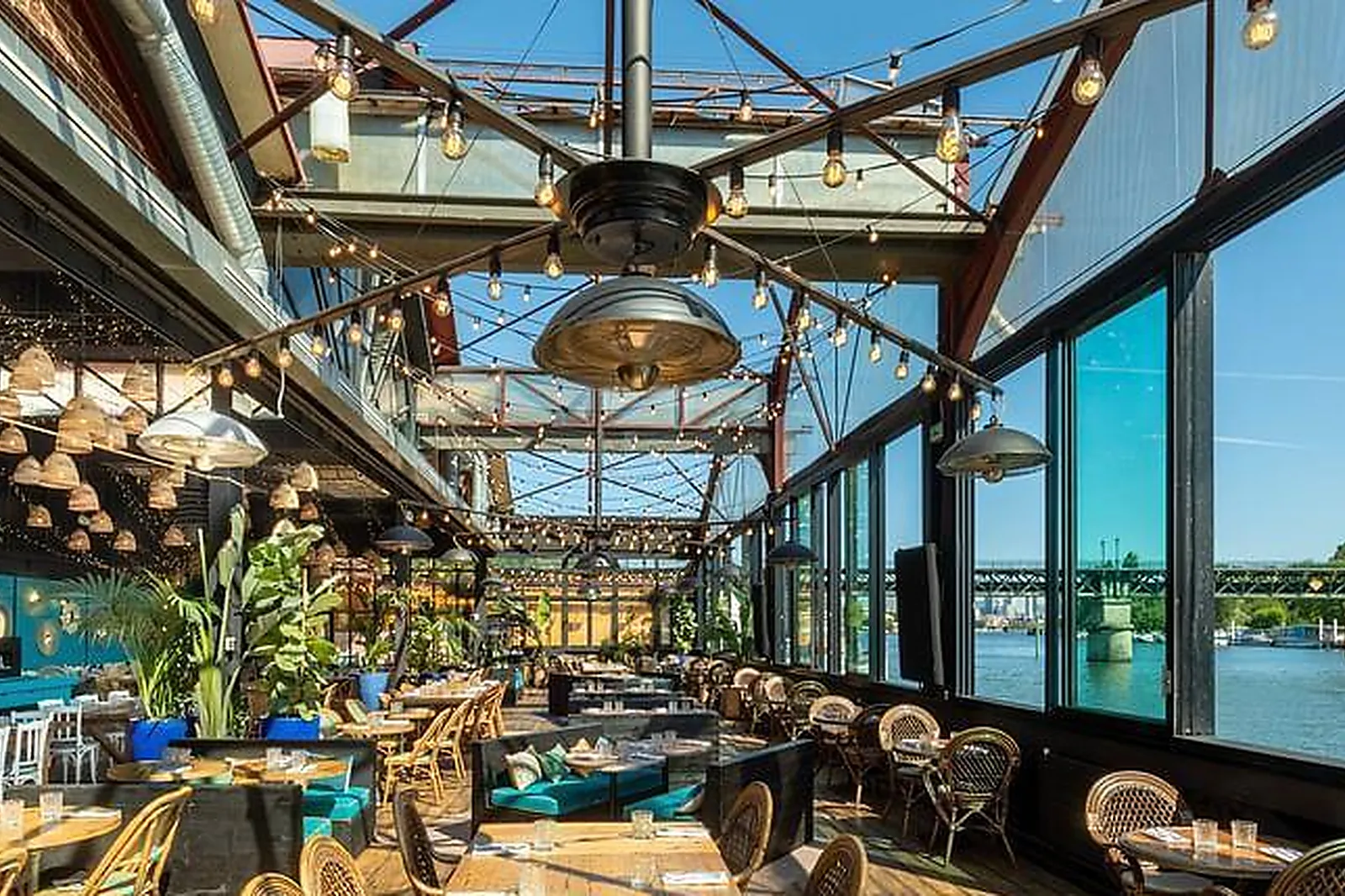 Lieux événementiels, QUAI OUEST