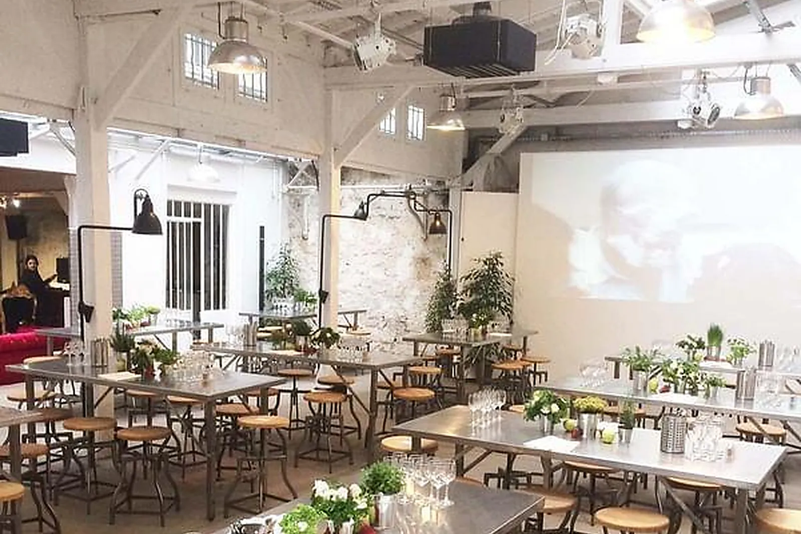 Lieux événementiels, QUARTIER GÉNÉRAL