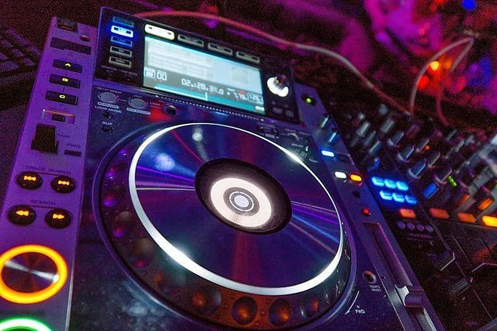 Lieux événementiels, R7