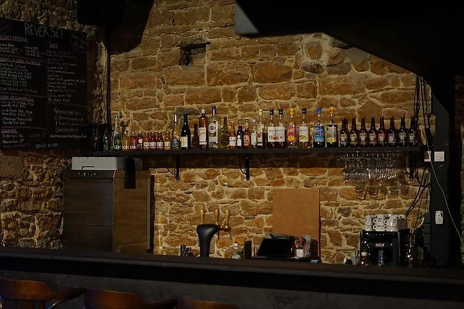 Lieux événementiels, REVERSE!