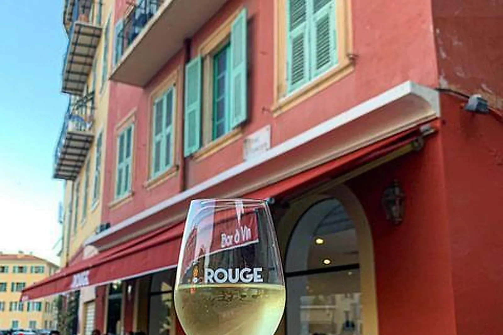 Lieux événementiels, ROUGE RESTAURANT BAR À VIN