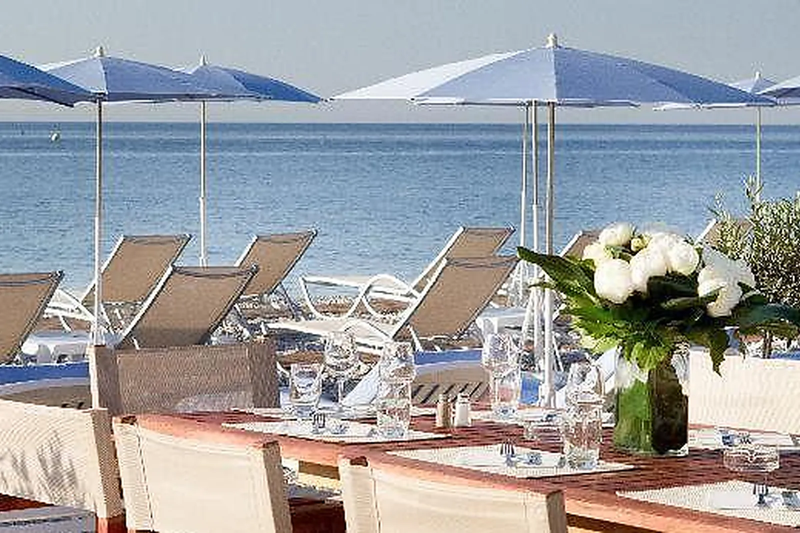 Lieux événementiels, AGENCE NOVA FORMATION GALLARGUES-LE-MONTUEUX