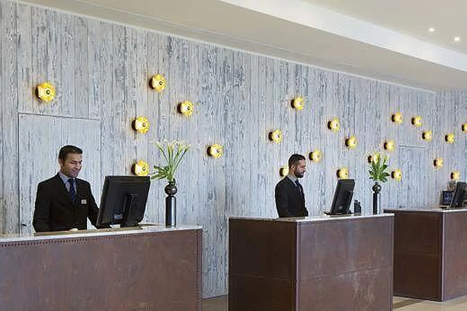 Lieux événementiels, AGENCE NOVA FORMATION GALLARGUES-LE-MONTUEUX