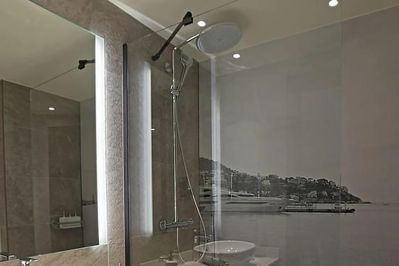 Lieux événementiels, RADISSON NICE AÉROPORT