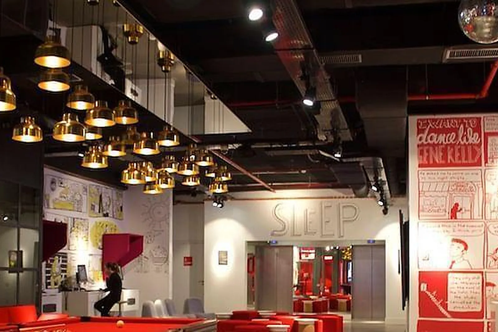 Lieux événementiels, RADISSON RED BRUSSELS****