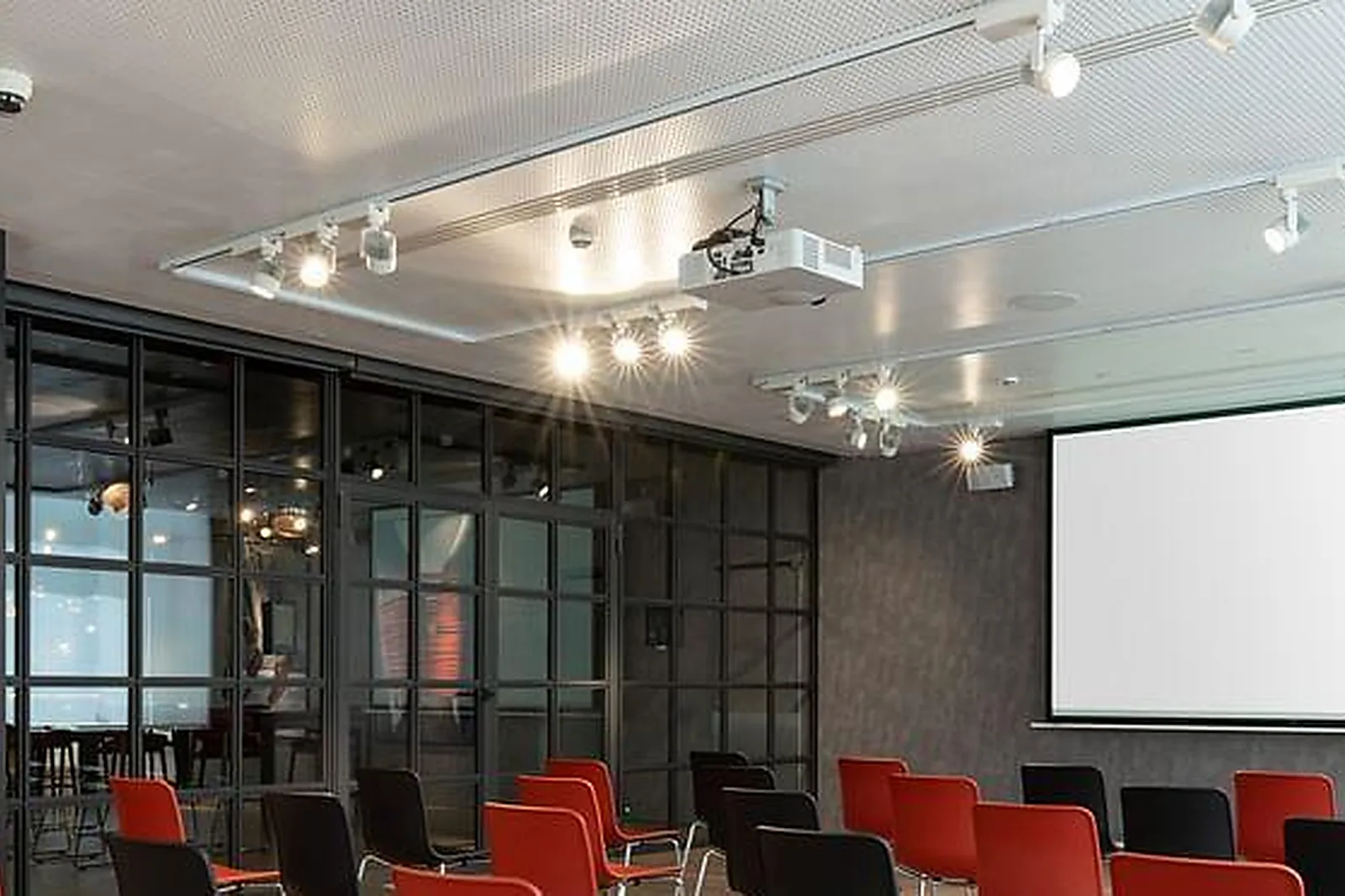 Lieux événementiels, RADISSON RED BRUSSELS****