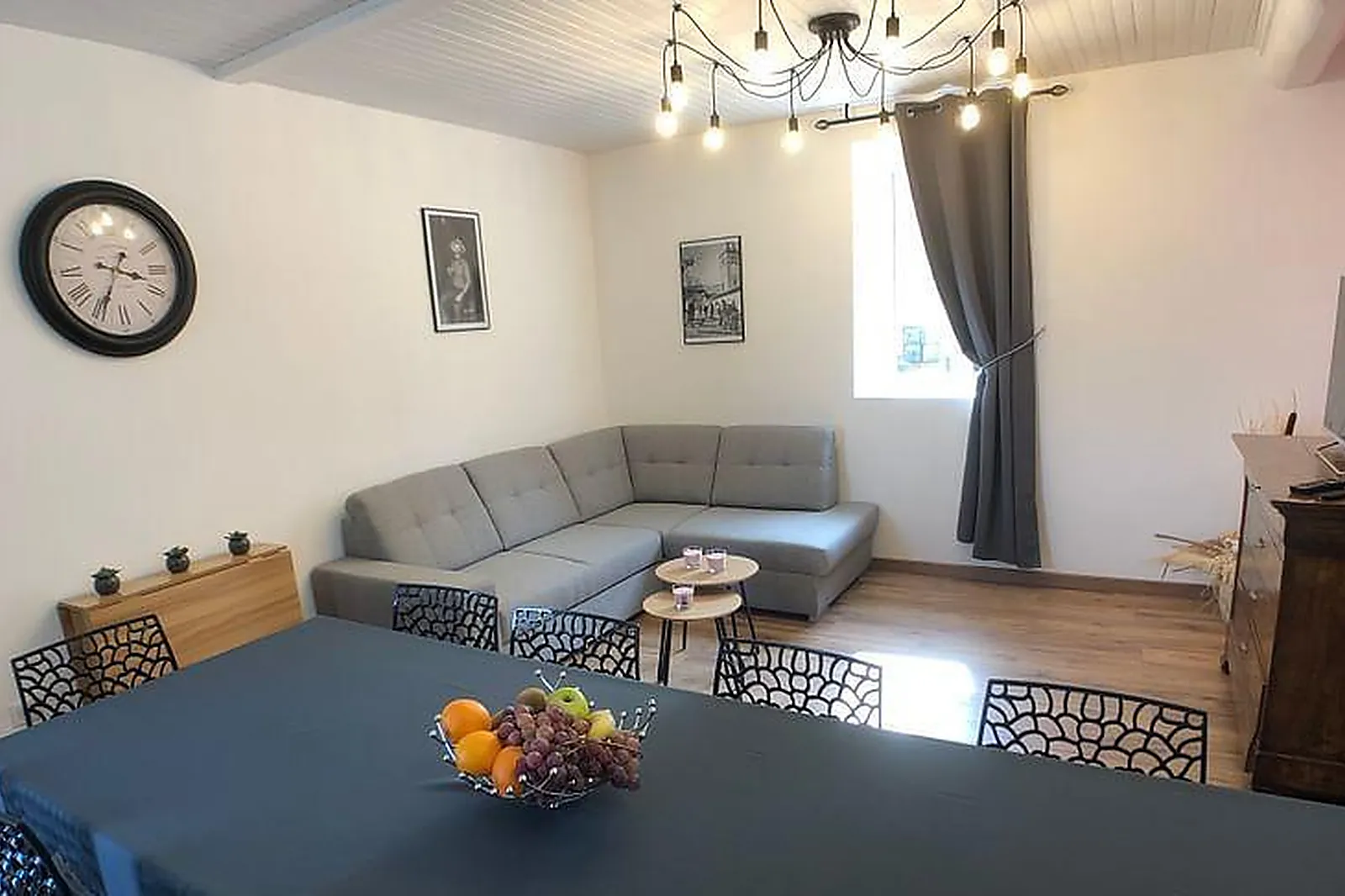 Lieux événementiels, RAISIN ROSE