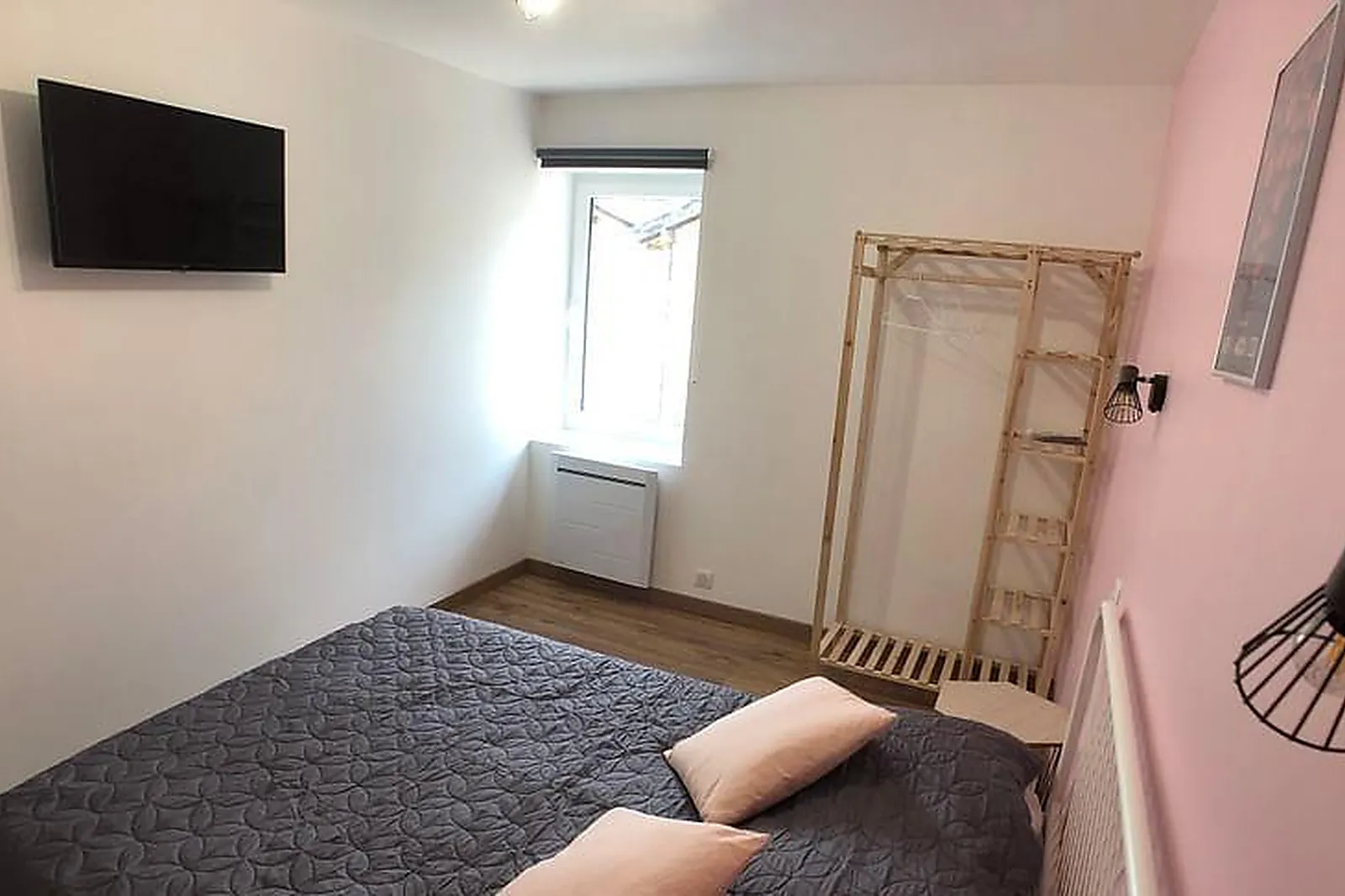 Lieux événementiels, RAISIN ROSE