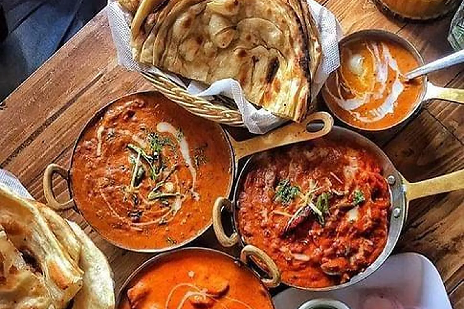 Lieux événementiels, RASNA RESTAURANT INDIEN