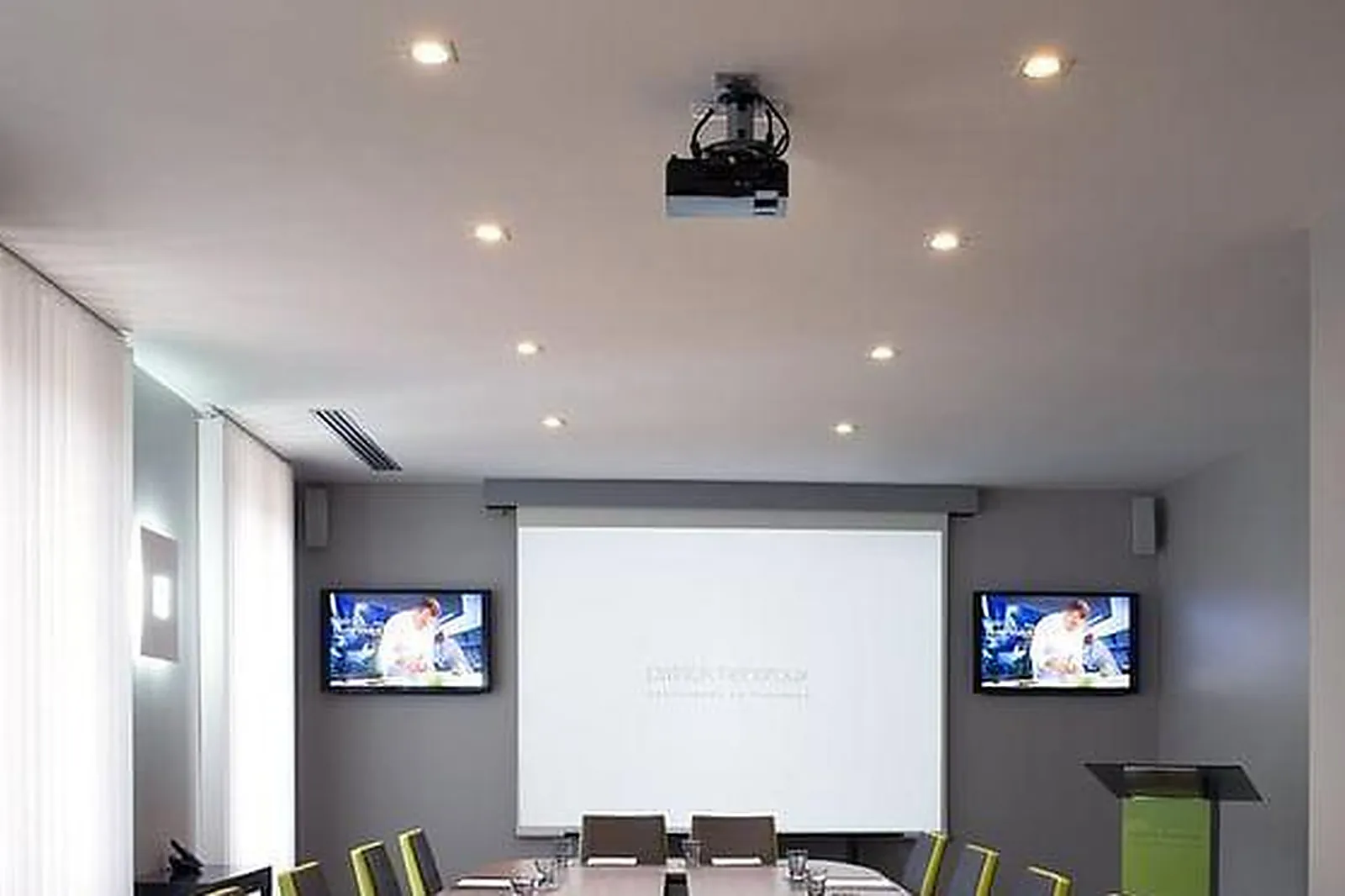 Lieux événementiels, CHÂTEAU SÉNAILHAC