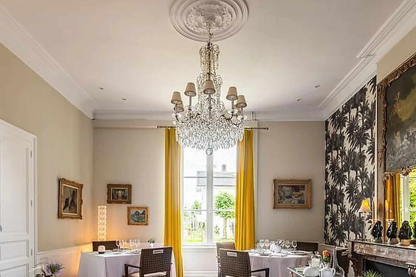 Lieux événementiels, RELAIS CHATEAUX LA CHAPELLE SAINT MARTIN ****