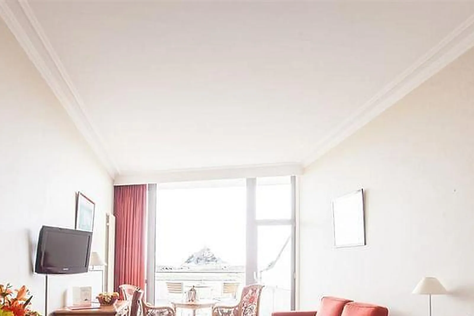 Lieux événementiels, RELAIS SAINT MICHEL ****