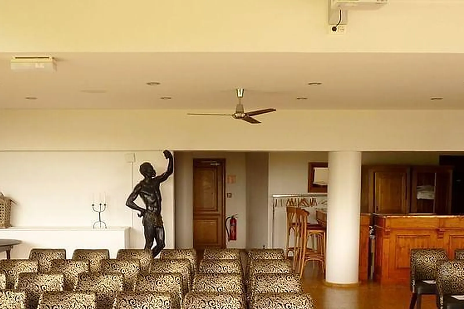 Lieux événementiels, RELAIS SAINT MICHEL ****